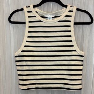 🔥4/$20 H&M Black and Cream Striped Crop Top